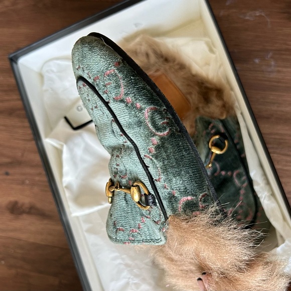 Gucci princetown shearling lined mules - Picture 3 of 4